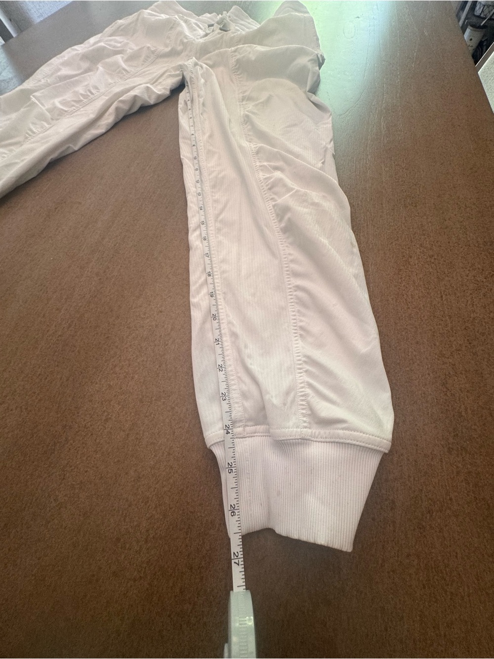 lululemon athletica White Mid-Rise Joggers - Picture 6 of 6